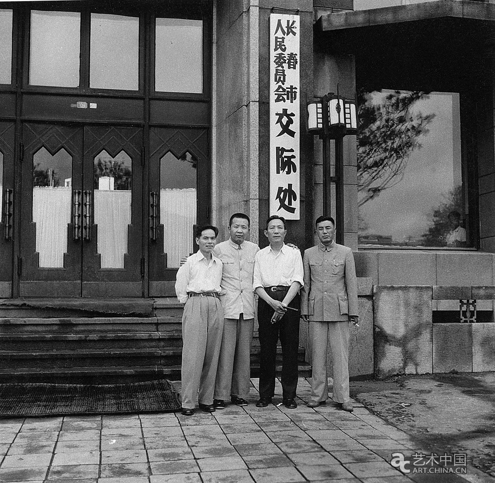 傅抱石 傅抱石藝術(shù)展 炎黃藝術(shù)館 民生銀行 江蘇國畫院 現(xiàn)代中國畫 開拓者 中國美術(shù) 大家 南京博物院