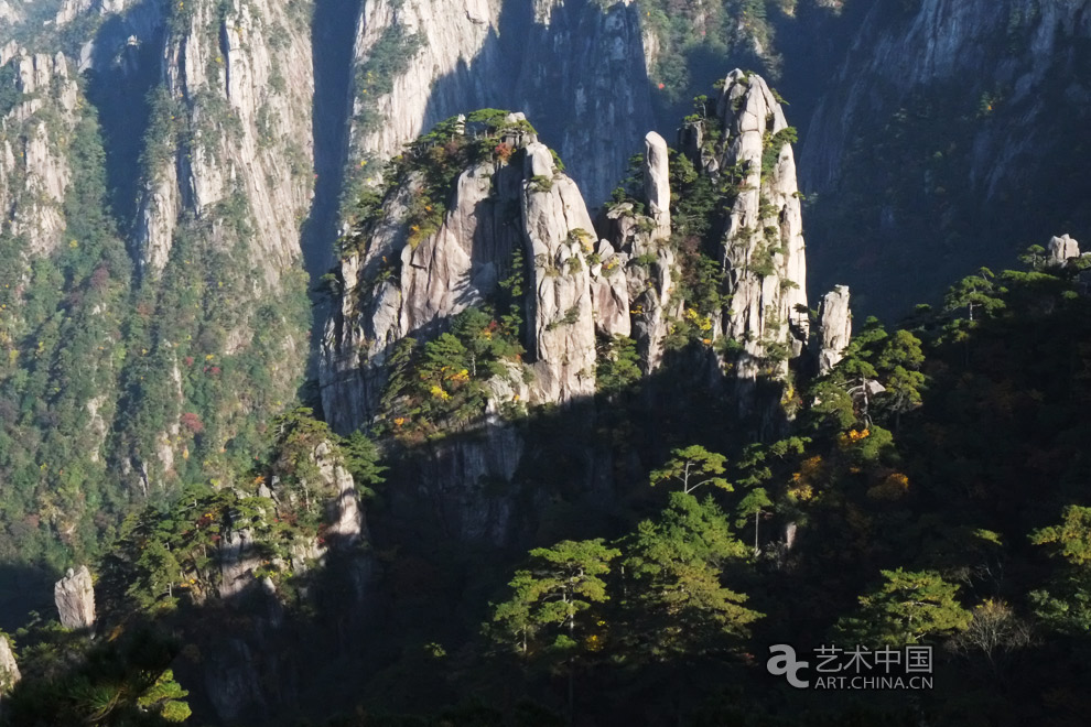 第二屆中外藝術(shù)家黃山對(duì)話--文化中國(guó)夢(mèng),第二屆中外藝術(shù)家黃山對(duì)話,文化中國(guó)夢(mèng),第二屆,中外藝術(shù)家黃山對(duì)話,中外藝術(shù)家黃山寫生,藝術(shù)中國(guó)寫生,藝術(shù)中國(guó)活動(dòng)